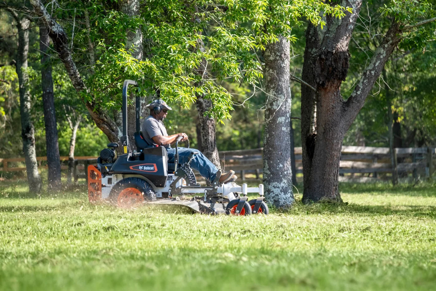 Zero-Turn Mower Brands: Who Owns What (2026 Guide)